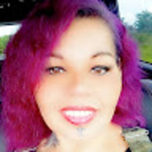 Meet your Posher, Selena m